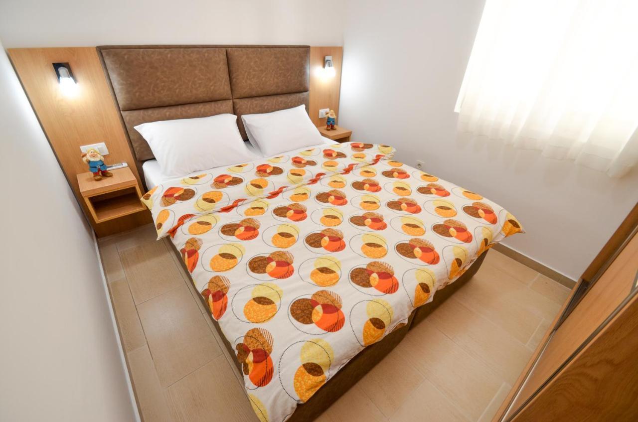 Apartments Ivanovic Будва Экстерьер фото
