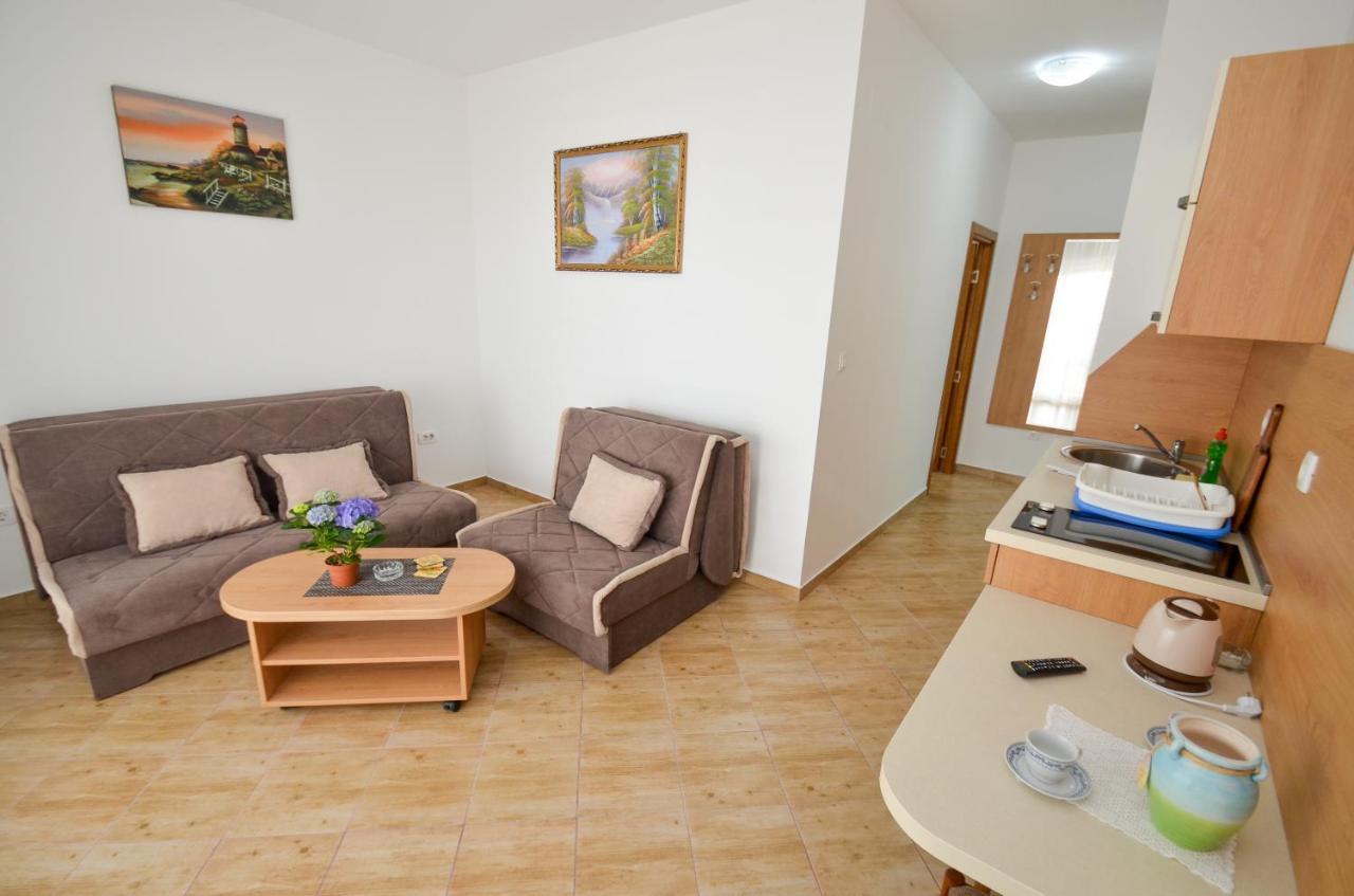 Apartments Ivanovic Будва Экстерьер фото
