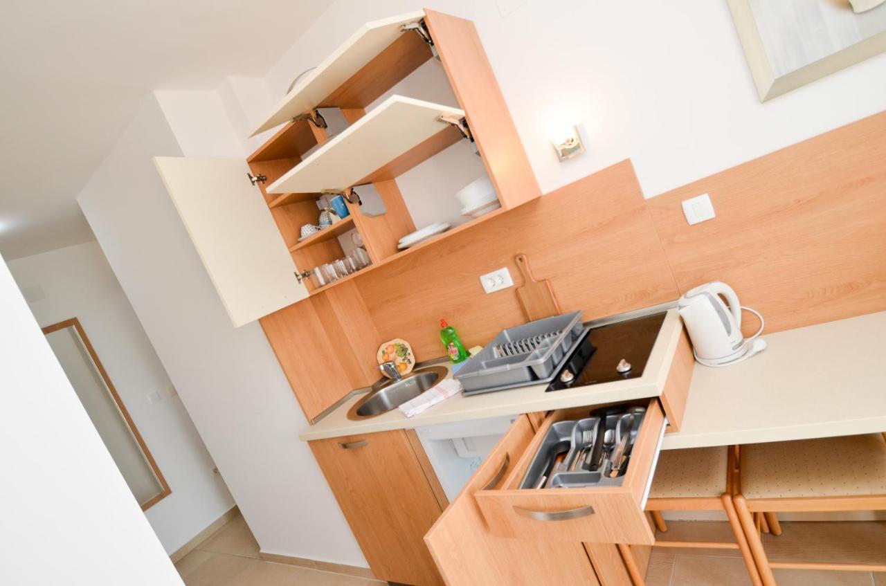 Apartments Ivanovic Будва Экстерьер фото